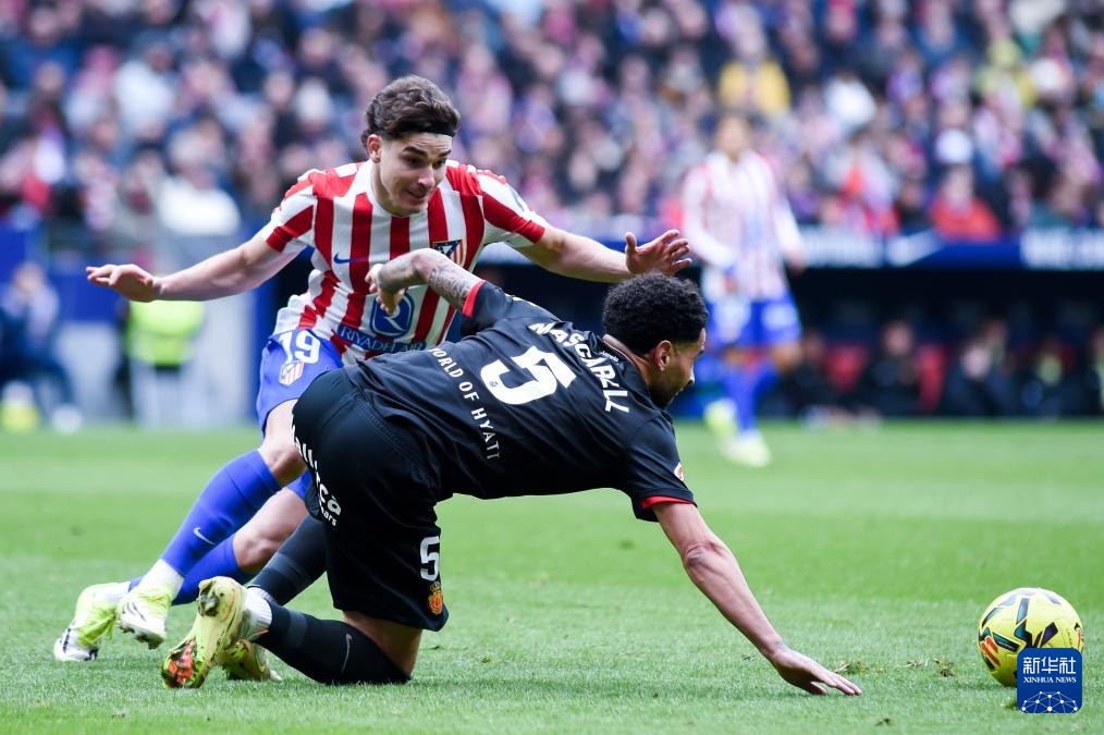 表现不俗！布伦森23中10砍下30分9助攻